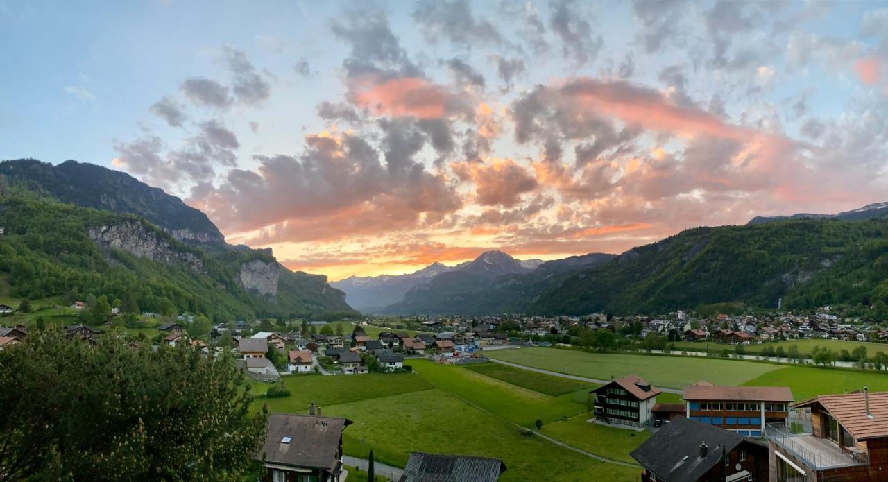 Appartement Aareschlucht- Grandiose Aussicht Fuer 2-6 Pers. Meiringen Exterior foto
